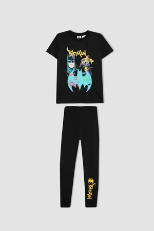 DEFACTO Boy&#39;s Batman Short Sleeve Pajama Set