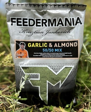 Feedermania krmítková zmes groundbait 50/50 mix 800 g - garlic almond