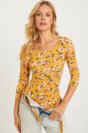 Cool & Sexy Women's Mustard Floral Patterned Snap-On Body RK40