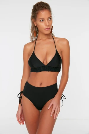 Női bikini alsó Trendyol TBESS20BA0240/BLACK