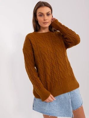 Light brown classic sweater with handbags