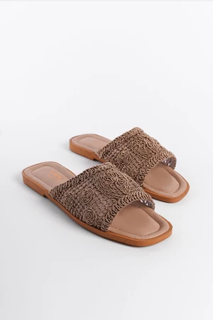 Capone Outfitters Women's Knitwear Slippers