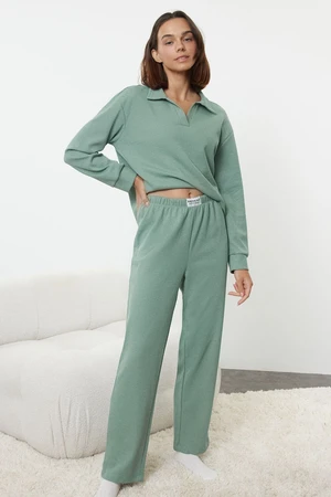 Trendyol Green Slogan Label Detailed Waffle Fabric Knitted Pajama Set