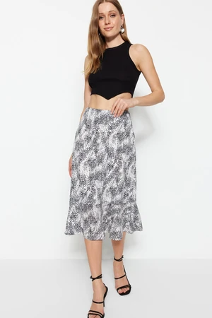 Trendyol Knitted Black Midi Skirt With Ruffles and Animal Patterns