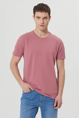 ALTINYILDIZ CLASSICS Men's Dry Rose Slim Fit Slim Fit Crewneck Short Sleeved Basic T-Shirt with a soft touch.