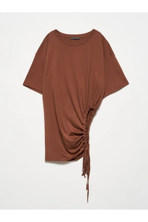 Dilvin 30184 Side Gathered T-Shirt-Brown