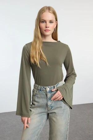 Trendyol Khaki Relaxed/Comfortable Fit Spanish Sleeve Stretchy Knitted Blouse