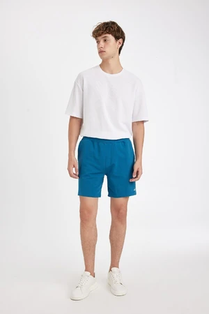 DEFACTO Slim Fit Slim Cut Skinny Leg Shorts