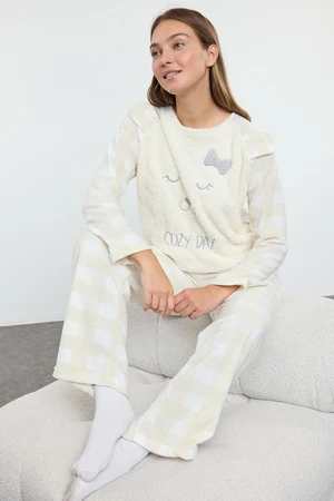 Trendyol Ecru Plaid Embroidered Wellsoft Winter Knitted Pajamas Set