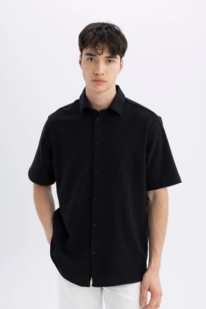 DEFACTO Regular Fit Cotton Short Sleeve Shirt