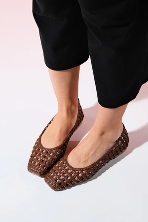 LuviShoes ARCOLA Brown Knitted Patterned Women's Flat Shoes