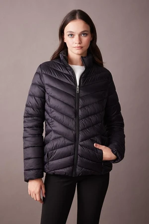 DEFACTO Water Repellent Regular Fit Quilted Puffer Jacket