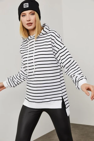 XHAN Striped Sweatshirt