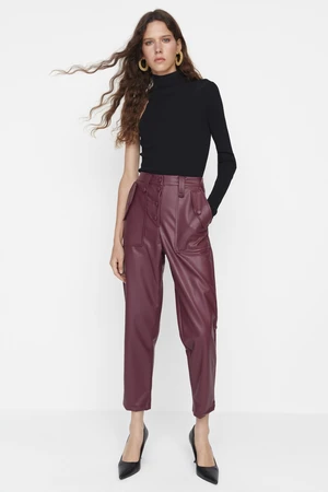 Pantaloni da donna  Trendyol Buttoned