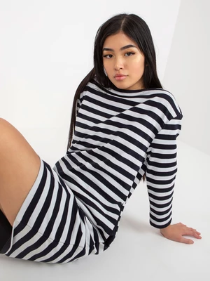 Basic navy and white striped dress from RUE PARIS