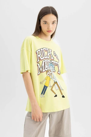 DEFACTO Rick and Morty Oversize Fit Crew Neck Printed T-Shirt