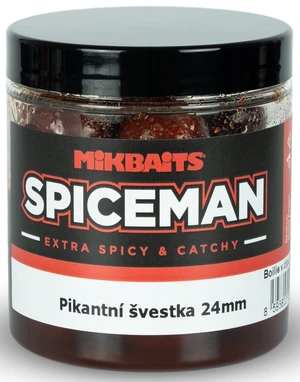 Mikbaits boilie v dipe spiceman  pikantná slivka 250 ml - 24 mm