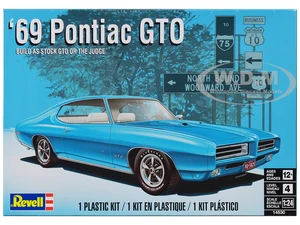 Level 4 Model Kit 1969 Pontiac GTO 2-in-1 Kit 1/24 Scale Model by Revell