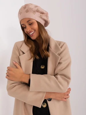 Beige women's beret with appliqués