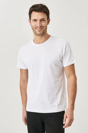 AC&Co / Altınyıldız Classics Men's White 100% Cotton Slim Fit Narrow Cut Crew Neck Short Sleeve T-Shirt