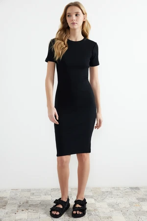 Trendyol Black Crew Neck Ribbed Stretchy Knitted Midi Pencil Dress