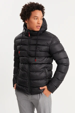 River Club Men's Black Thick Lined Water and Windproof Hooded Winter Puffer Coat