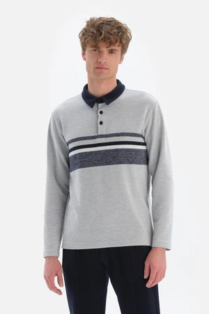 Dagi Gray Collared Jacquard Sweatshirt.