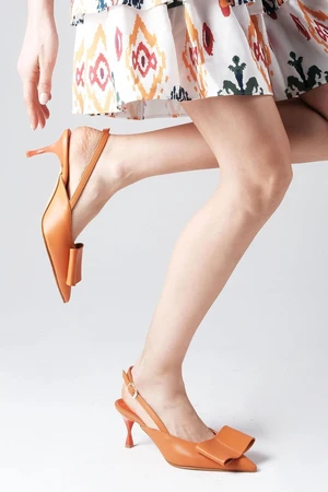 Mio Gusto Jenna Women's Heeled Shoes Orange with Bow and Accessories.