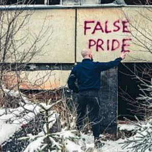 Budweis Drunken Bastards – False Pride