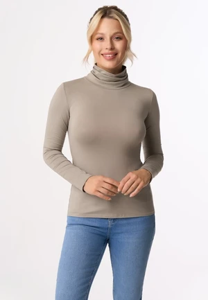 Babell Woman's Turtleneck Beverly