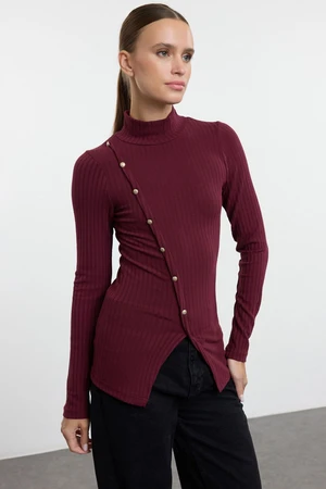 Trendyol Claret Red Fitted/Body-Sit Button Detailed Elastic Knitted Blouse