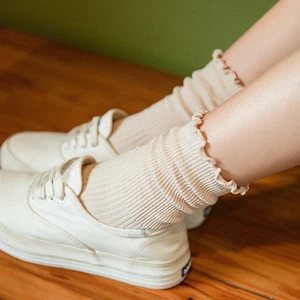 Cotton Breathable Women Socks Harajuku Retro Streetwear Solid Black White Socks Women Japanese Kawaii Cute Frily Ruffle Socks