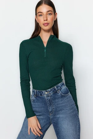 Trendyol Emerald Green Zipper Collar Fitted/Sleeper-Collar Corduroy Knitted Blouse