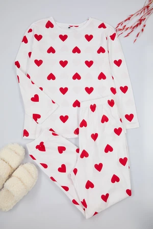 Trendyol Curve White Heart T-shirt-Jogger Knitted Pajama Set