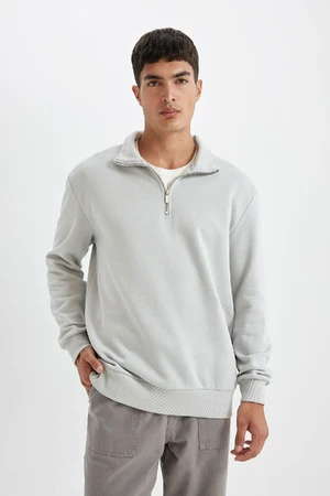 DEFACTO Men's Light Gray Comfort Fit Stand Collar Zippered Thick Basic Plain Sweatshirt