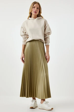 Happiness İstanbul Women's Light Khaki Shiny Finish Pleated Knitted Skirt