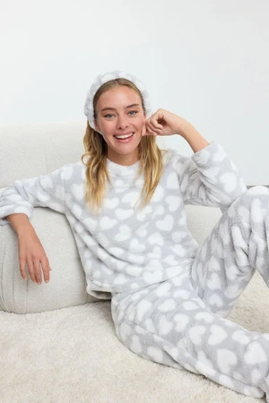 Trendyol Grey Heart Hairband Wellsoft Winter Knitted Pajama Set