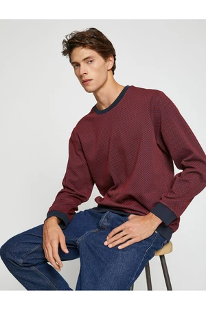 Koton vzorovaný pletený sveter s okrúhlym výstrihom