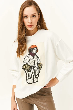 Olalook Women's White Appliqué Soft Textured Sweatshirt