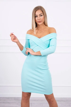 V-neck mint dress