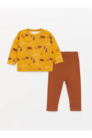 LC Waikiki Crew Neck Long Sleeve Printed Baby Boyfriend Sweatshirt And Trousers 2-pack.