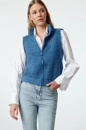 Trendyol Blue Regular Boucle Zippered Knitwear Vest