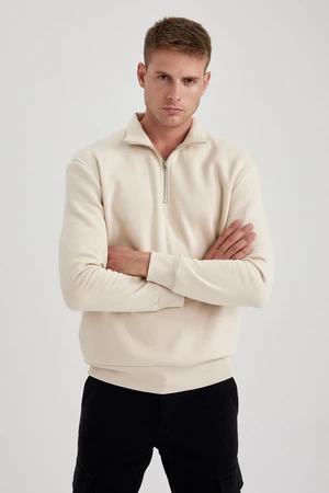 DEFACTO Comfort Fit Zippered Stand Collar Basic Sweatshirt