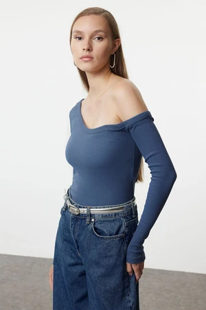 Trendyol Indigo Fitted Off Shoulder Corded Cotton Stretch Knitted Blouse