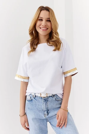 Basic white cotton blouse