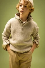 DEFACTO Boy's Stand Collar Half Zipper Knitwear Sweater