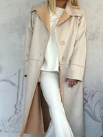 Beige coat with turn-down collar By o la la