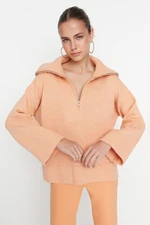 Trendyol Salmon Oversize Miękki teksturowany sweter z dzianiny basic