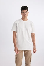 DEFACTO New Regular Fit Crew Neck Short Sleeve 100% Cotton Basic T-Shirt