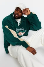 Trendyol Emerald Green Unisex Plus Size Oversized Comfortable Stand Collar Zippered City Embroidery Fleece Sweatshirt.